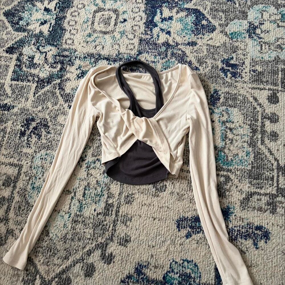 Dazy Shein Womens Layered Look Halter Top Cream Black Ribbed Long Sleeve Small